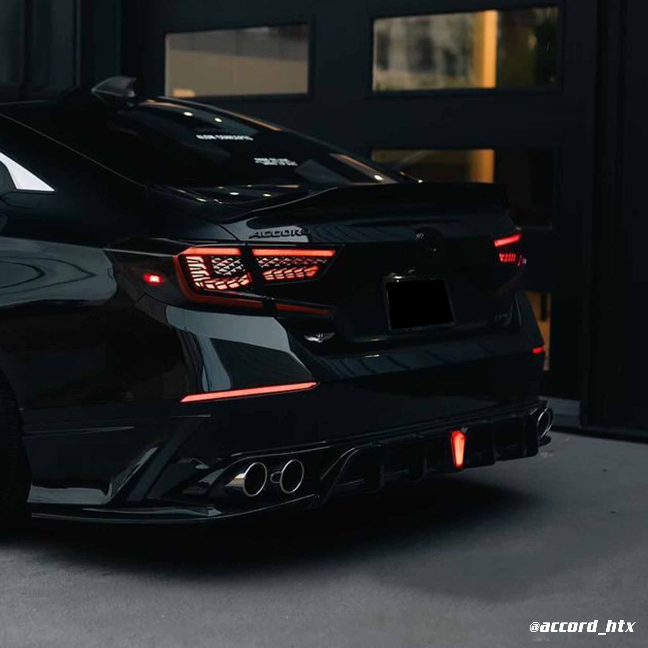 v11-dragon-tail-lights-8042731