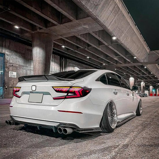 V10 "E - TRON" TAIL LIGHTS - XGENAUTO