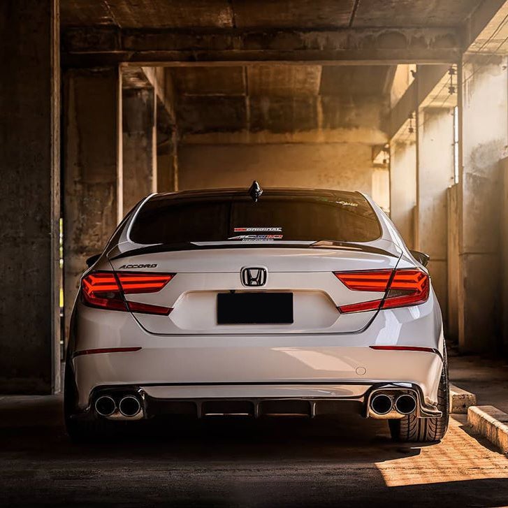 V1 "X - WING" TAIL LIGHTS - XGENAUTO